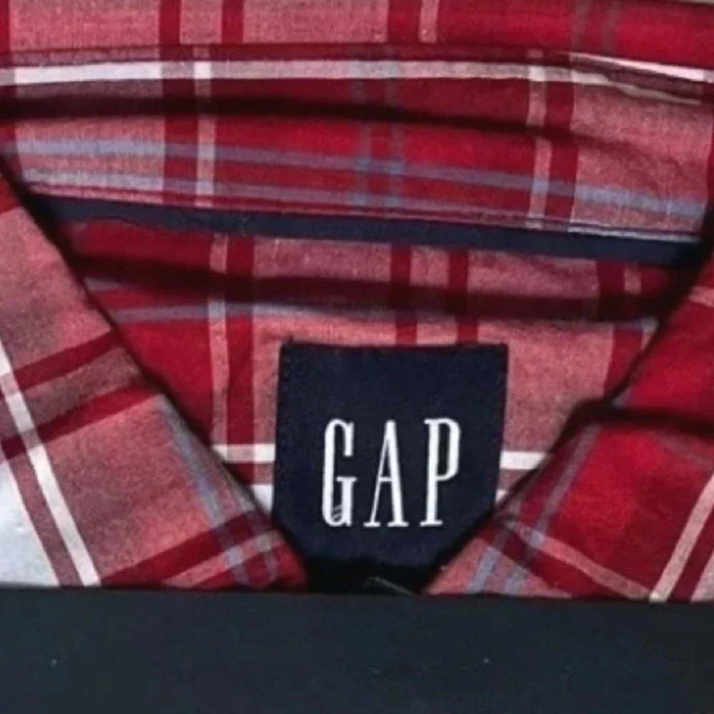 GAP Short Sleeve Poplin Plaid Button Down Shirt Relaxed Fit Mens Medium NWT